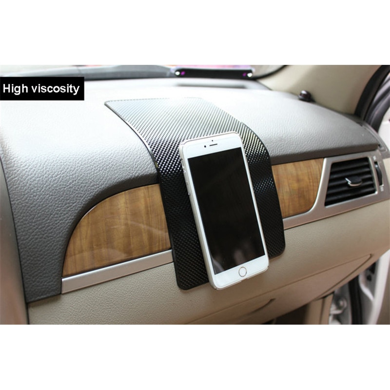 Miếng dán giữ điện thoại gắn xe hơi chống trượt tiện dụng