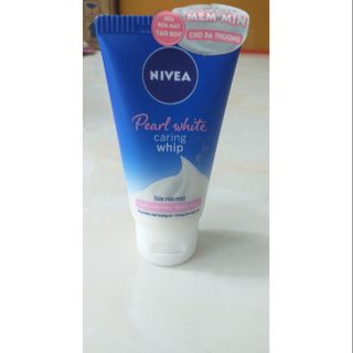 Sữa rửa mặt nivea pearl white 50ml