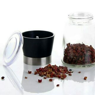 Dụng cụ xay hạt tiêu bằng tay chất liệu thủy tinh