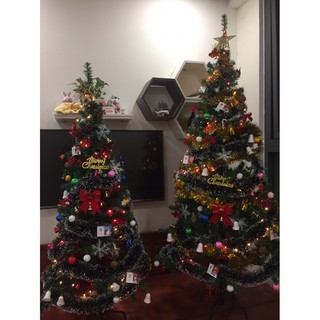 Cây thông noel 1m8 full phụ kiện và đèn LED mẫu 2021