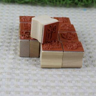 Bộ 15 con dấu gỗ Tiếng Anh (tặng kèm khay mực dấu đỏ)