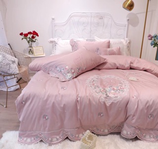 Set Lụa Cưới Thêu Hoa Hồng Nhạt Tiểu Thư