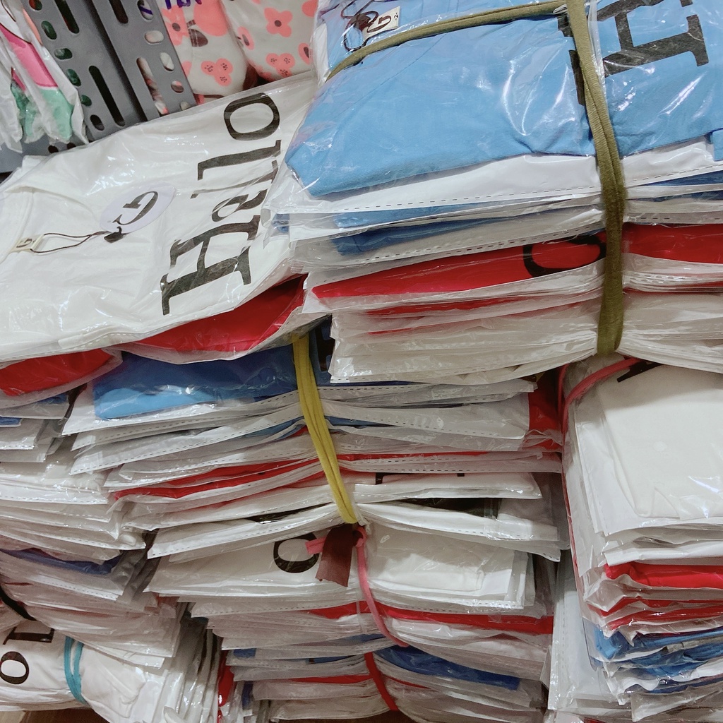 Lyvyshop - Bộ quần áo xẻ tà siêu dễ thương cho bé gái 09kg-28kg