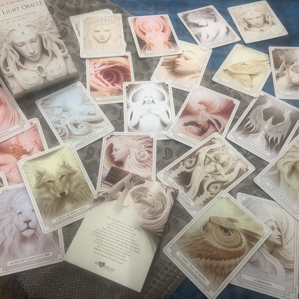 Bài White Light Oracle