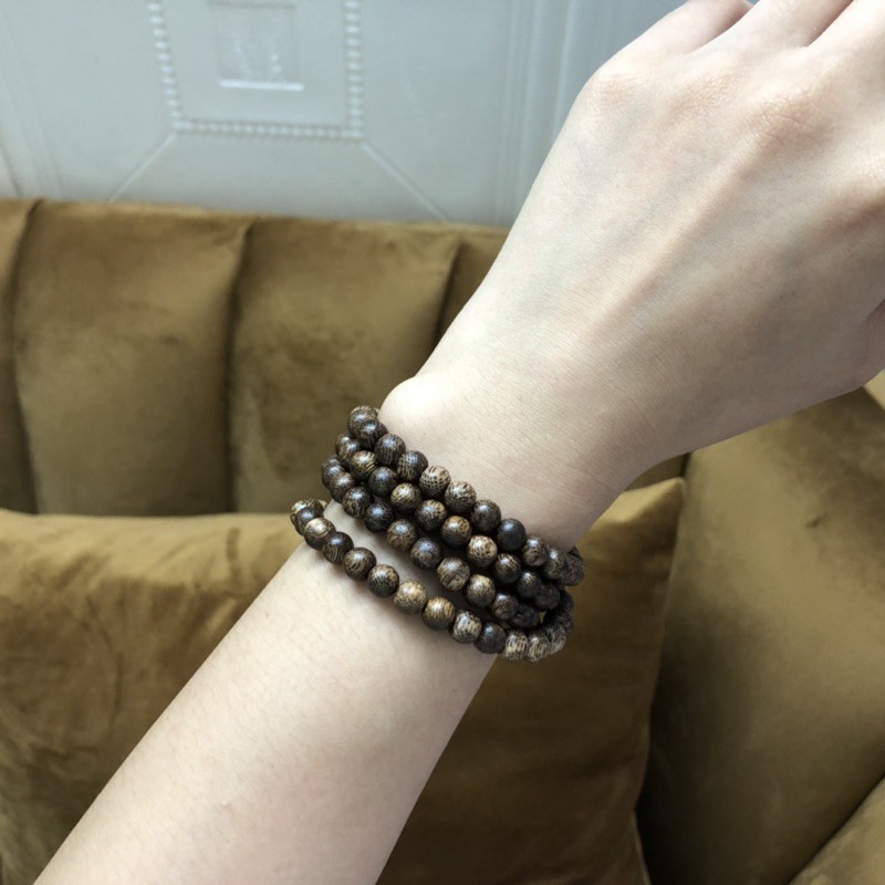 Tràng 108 hạt gỗ Trầm hương