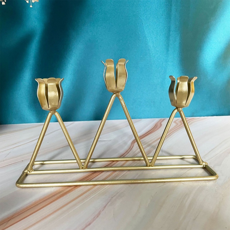 Chân Nến Bằng Kim Loại Phong Cách Bắc Âu Cổ Điển Dùng Để Trang Trí Bàn Tiệc Cưới