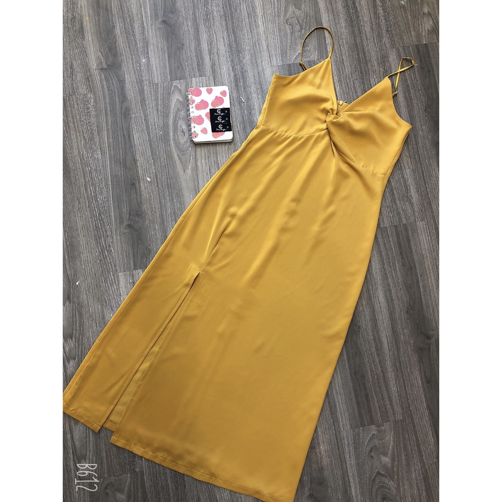 Váy hai dây lụa màu vàng 1241 B8 EC - Maidieuhuyen