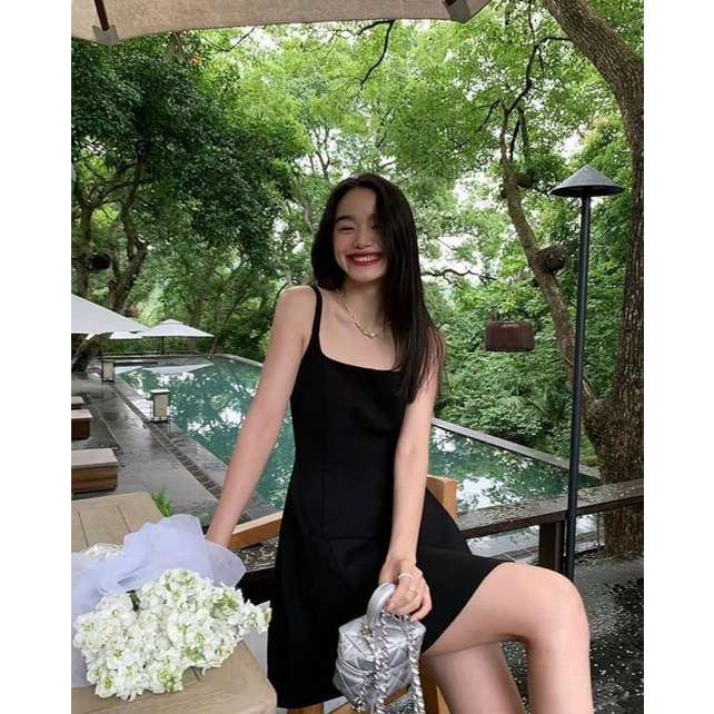 Đầm đen 2 dây basic DD212