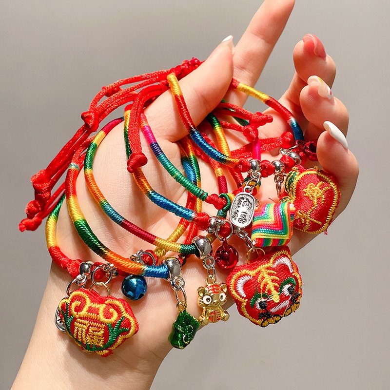 Vòng Tay Dây Bện Màu Đỏ Thời Trang Cho Cặp Đôi