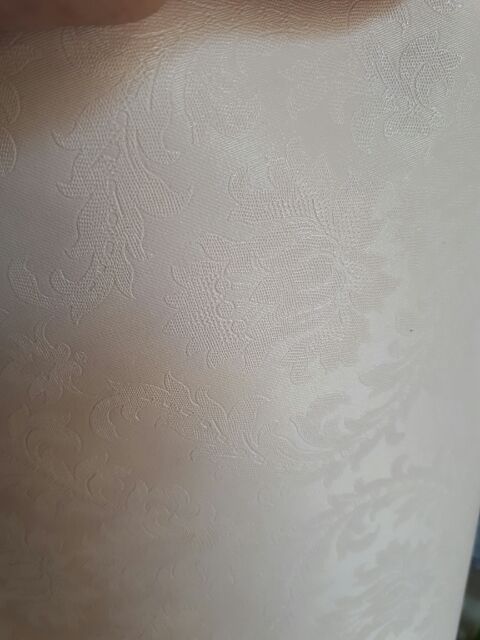 Giấy dán tường hoa văn châu âu nhỏ khổ 60cm