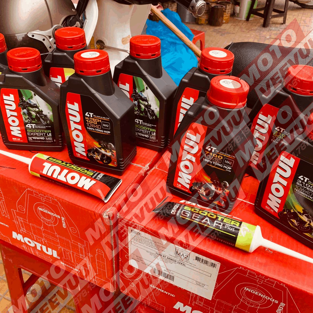 Dầu nhớt xe ga Motul Scooter Expert LE 10W40 1L