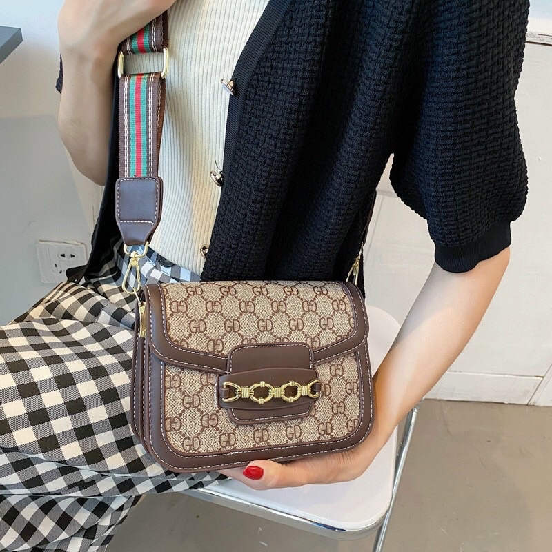 Túi xách nữ  𝑭𝑹𝑬𝑬𝑺𝑯𝑰𝑷  Túi đeo chéo gucci sách tay có ngăn đựng tiền,điện thoại (nữ tính,sang trọng) TXN 19067