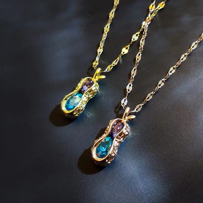 Dây Chuyền Thép Titan Mạ Vàng Hồng 18K Đính Hạt Đậu May Mắn