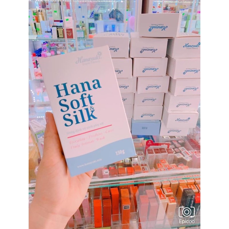 Dung Dịch Vệ Sinh Phụ Nữ Hana Soft Silk