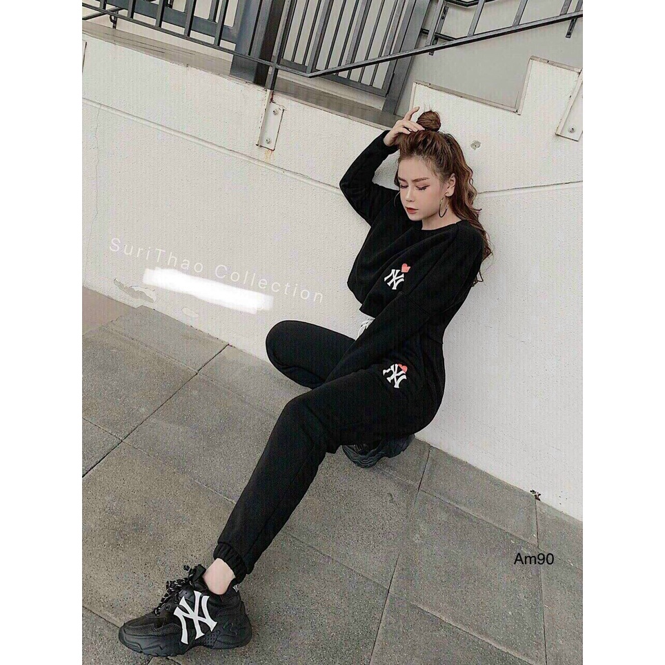 (Sale FreeShip) Sét bộ thun da cá in chữ nổi,áo tay dài from croptop mix quần bo chun có túi,chất đẹp lên from chuẩn