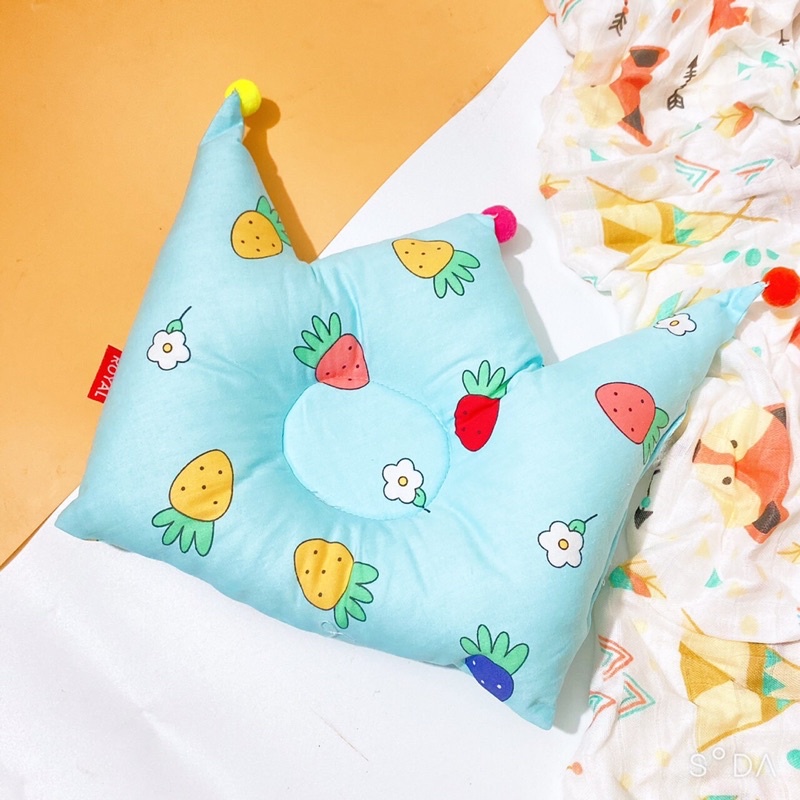 Gối Lõm Hình Vương Miện Chống Bẹt Đầu Cho Bé (30x25cm)