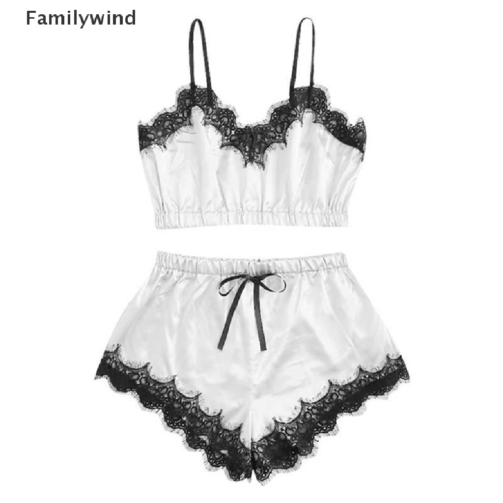 Bộ đồ ngủ áo hai dây và quần ngắn bàng satin viền ren quyến rũ thu hút cho nữ