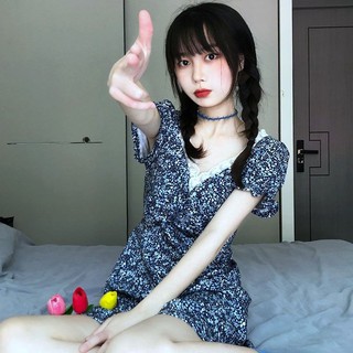 Váy xanh hoa nhí siêu xinh