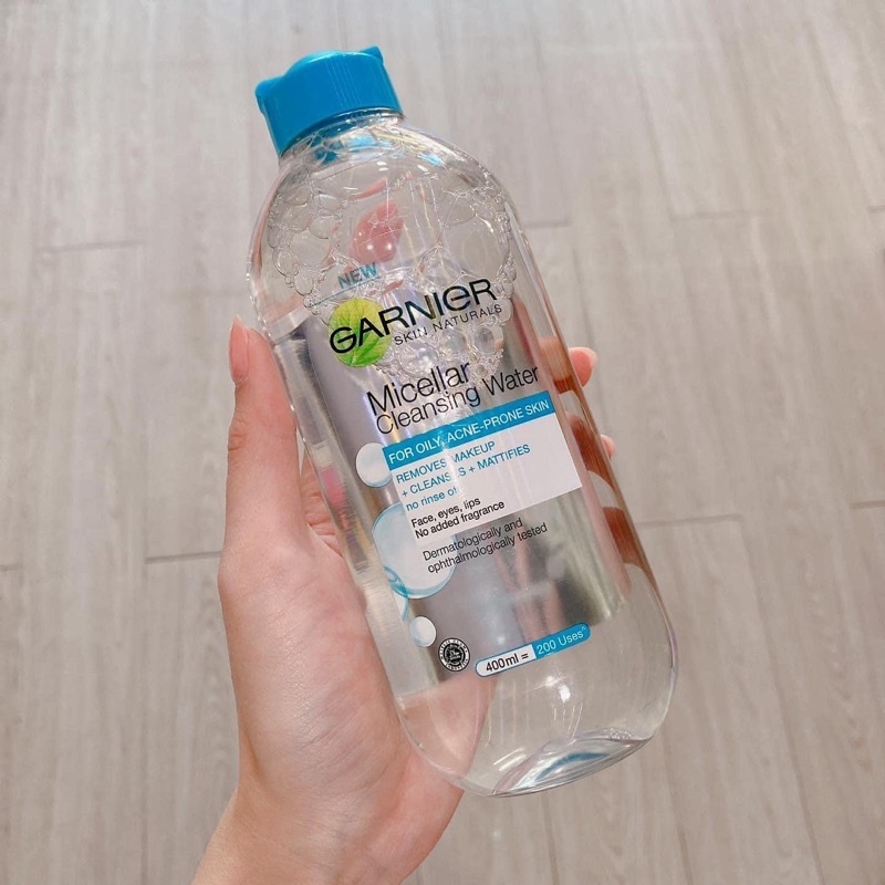 Nước tẩy trang cho da dầu mụn Garnier Micellar Cleansing Water Pure Active