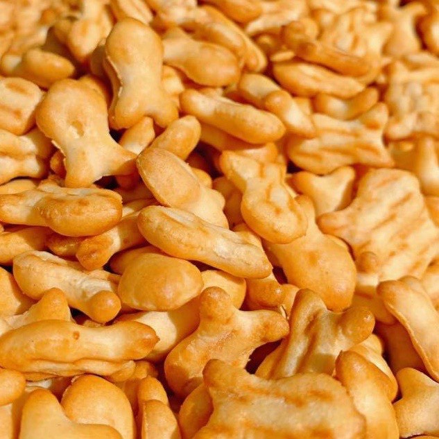 Bánh Quy Cá mặn ăn vặt tuổi thơ lon 250gr