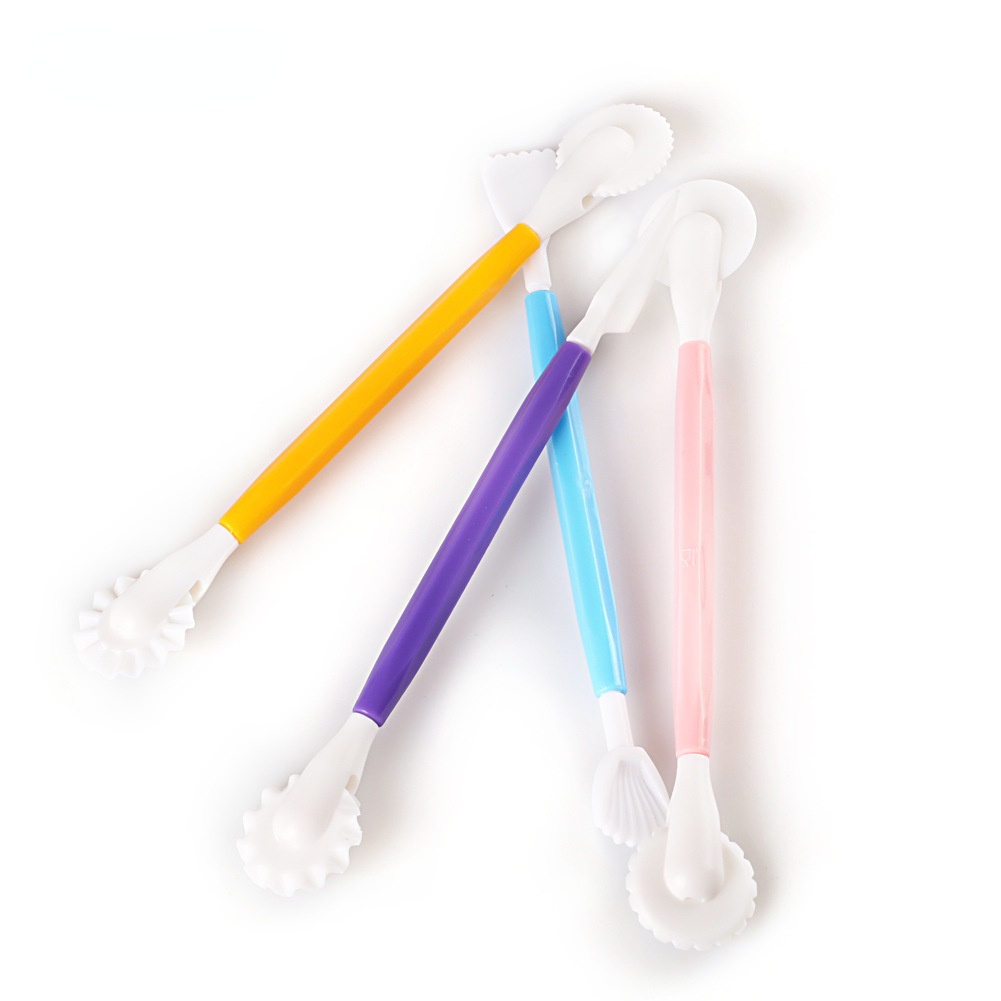 Set 4 Dụng Cụ Tạo Hình Trang Trí Bánh Kem 8 Kiểu