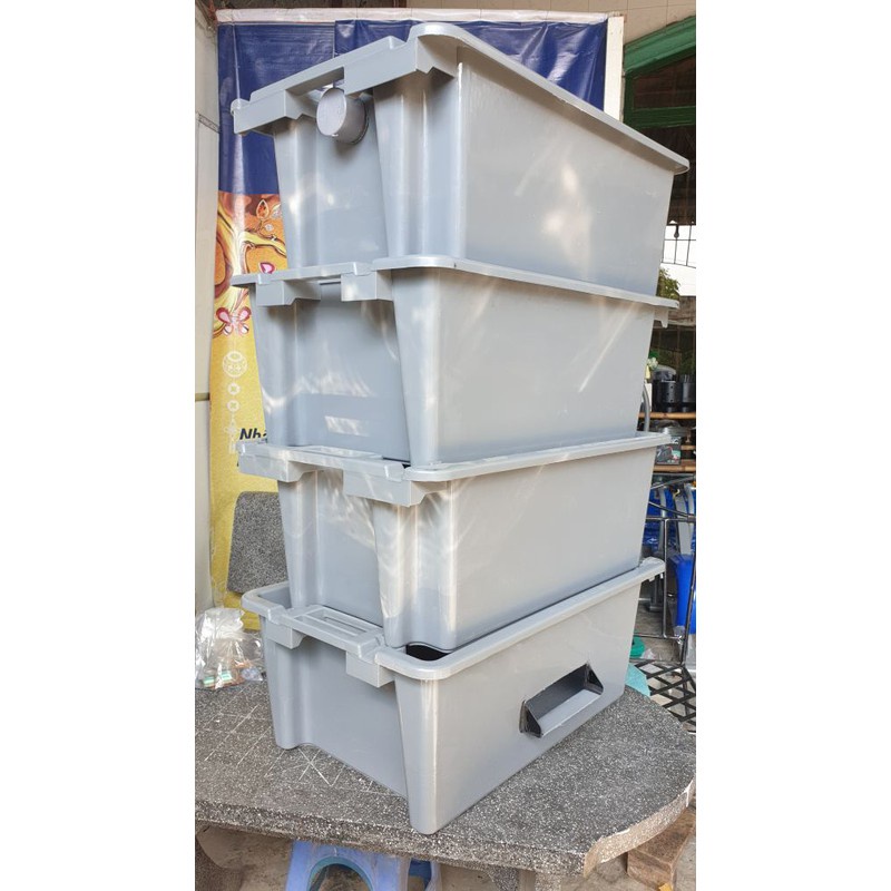 Bộ baki 4 tầng màu xám kèm ống mưa (kt 65×39×92)