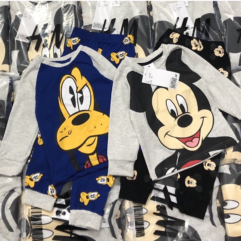 Bộ dài tay thu đông bé trai - Set 2 bộ dài tay Mickey Hm siêu đẹp cho bé trai size 1-6t