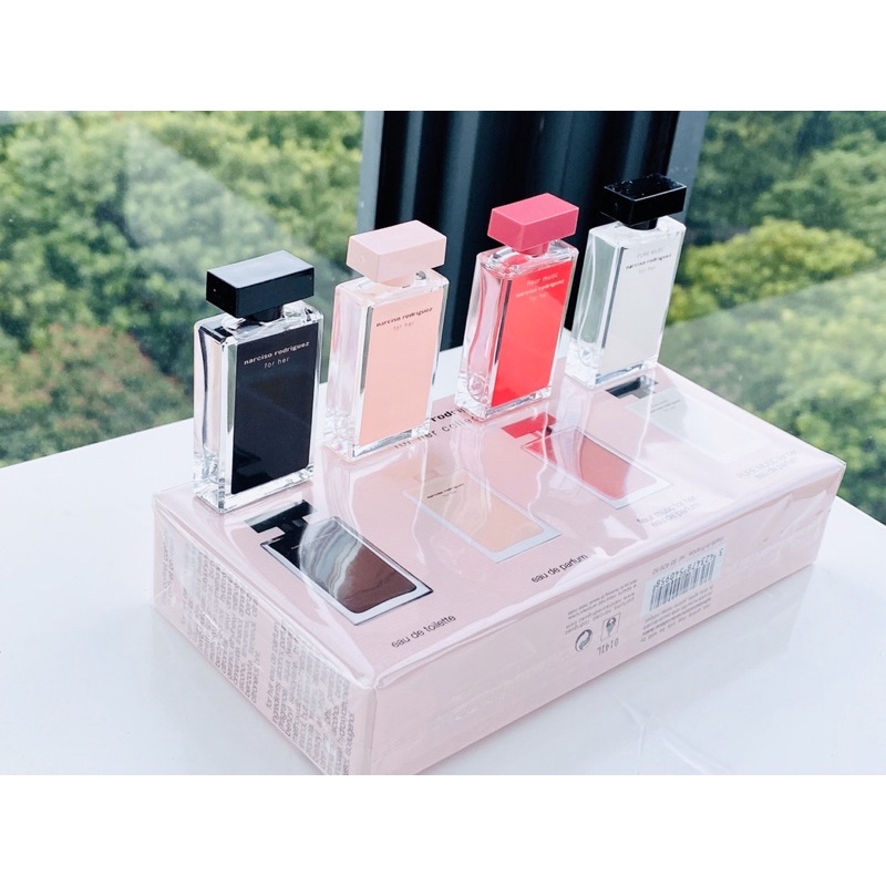 SET NƯỚC HOA NARCISO RODRIGUEZ for her COLLECTION 4x7,5ml
