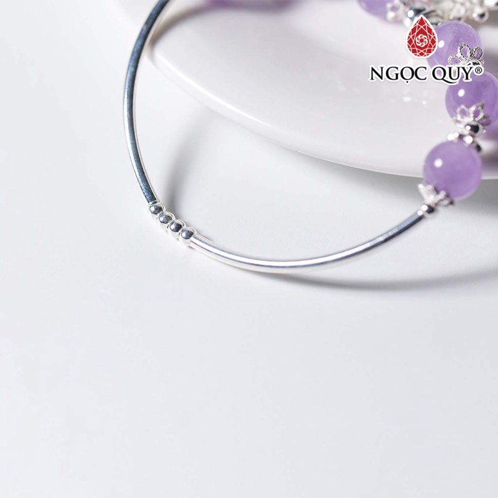 Vòng tay TA tím ngọc charm hoa 10 cánh - Ngọc Quý