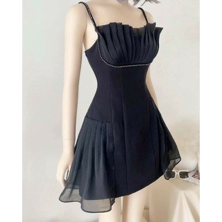 Đầm xòe xếp ly ngực kết đá