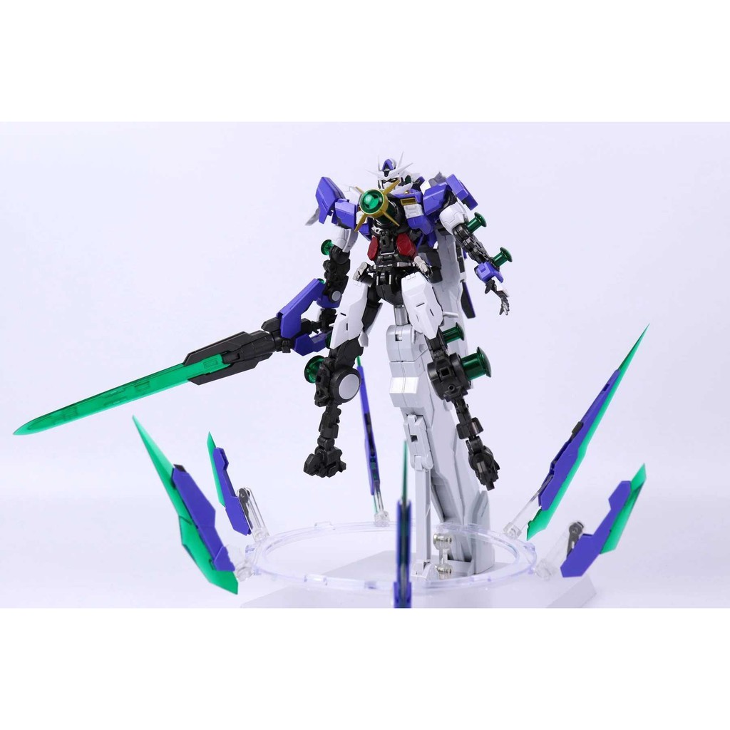 Mô hình lắp ráp MG 00 1/100 Gundam Qan T Full Saber Daban 8822