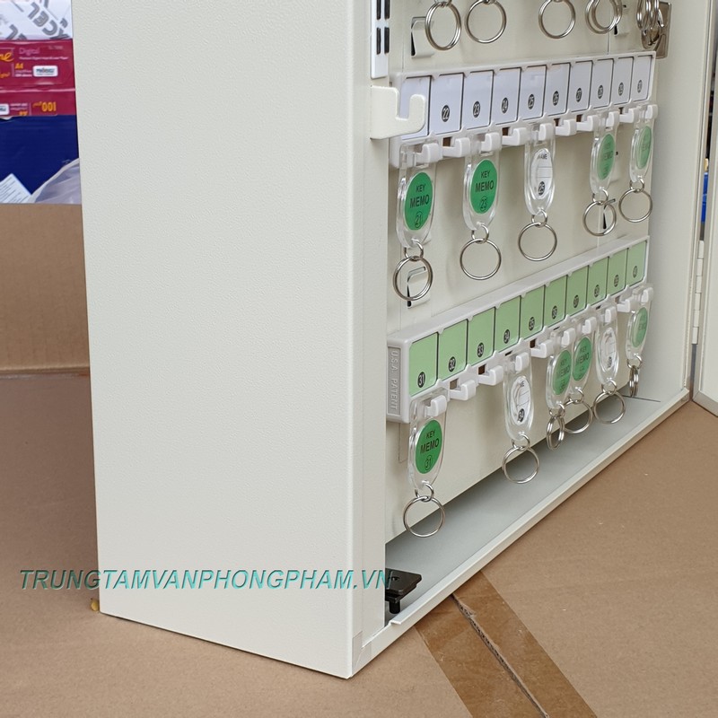 Tủ móc chìa khóa K240 chứa 240 móc chìa khóa