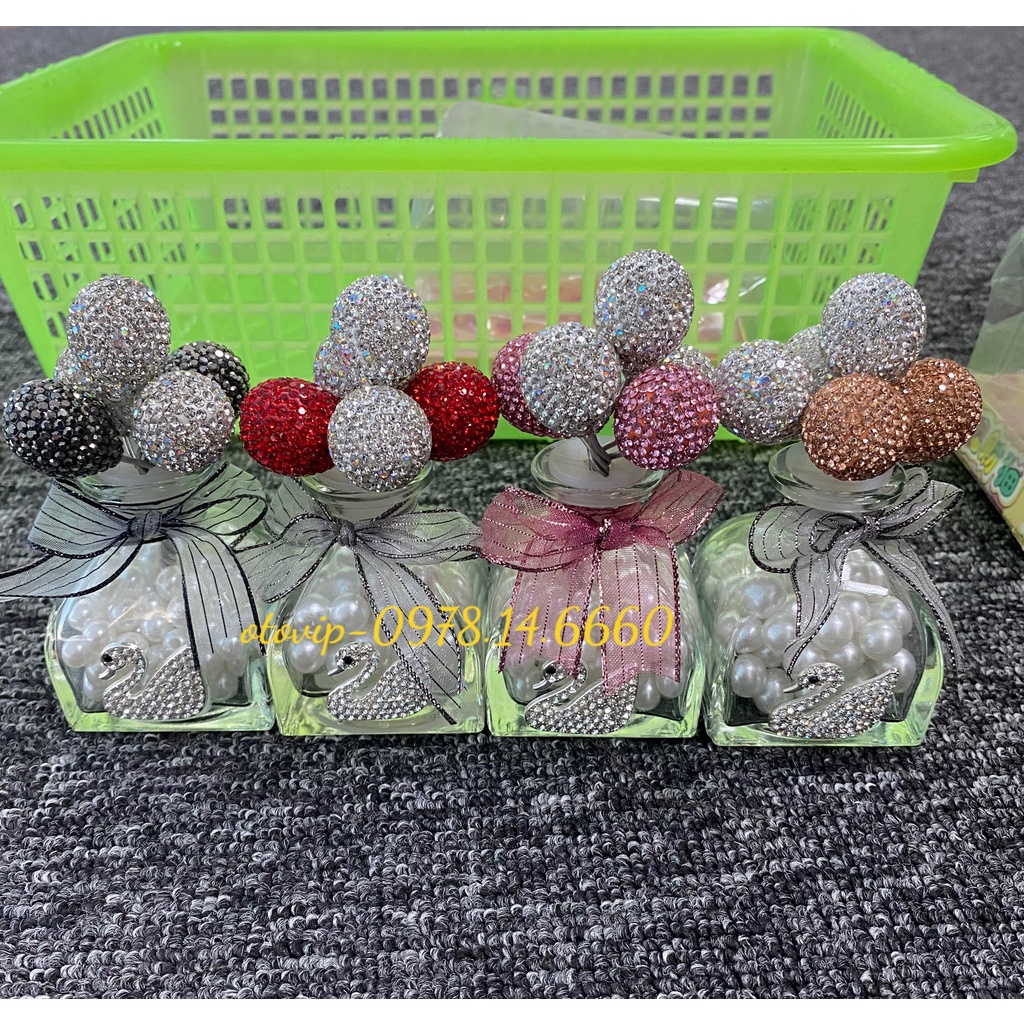 SET Mèo Thần Tài Đính Đá gồm mèo + lọ bóng đá + thảm hoa cúc trang Trí Taplo Siêu Xinh, Chiêu Tài Lộc Và May Mắn OTO VIP