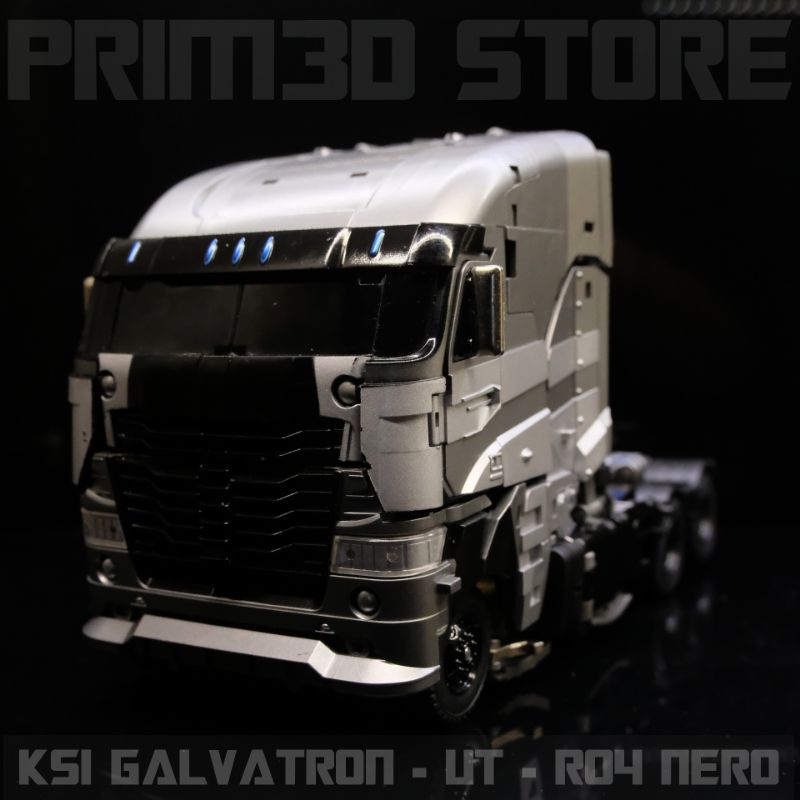 Mô hình Transformers Galvatron - UT R04 Nero