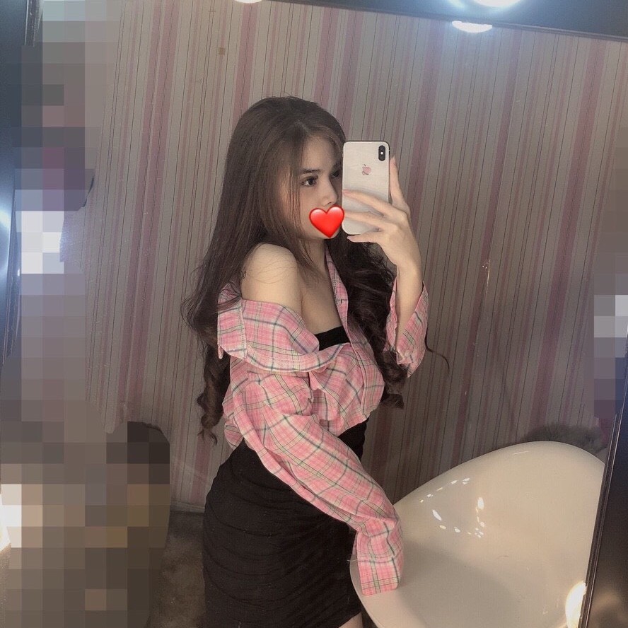 Áo sơ mi tay dài họa tiết sọc caro phong cách Hàn Quốc