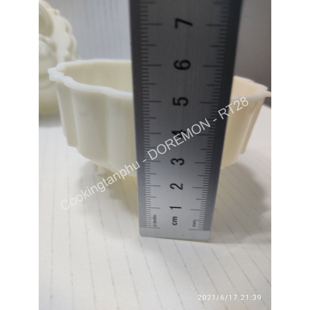 2 KHUÔN RAU CÂU TRUNG THU HÌNH DOREMON 10 x 4.5