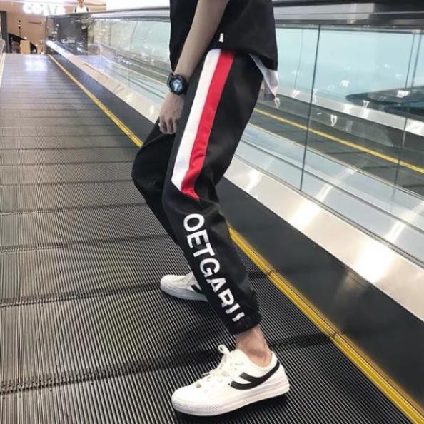 Quần jogger nỉ unisex Đen Chữ Dưới nam nữ phong cách thời trang kmg