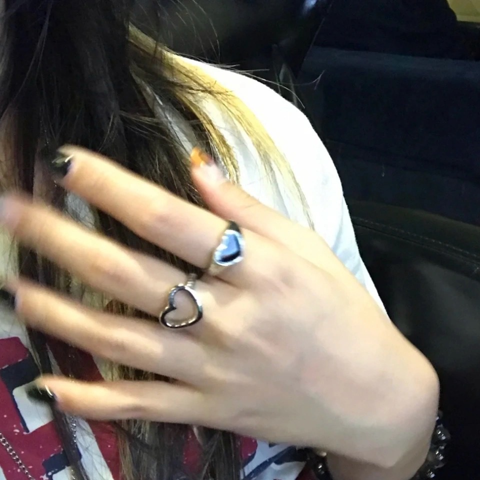 Nhẫn hở mạ bạc 925 trái tim đen nhỏ Ula shop basic cực xinh xắn dành cho nữ NĐ5