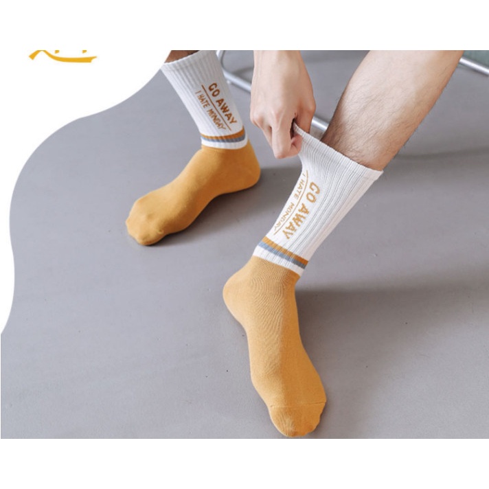 Vớ cao cổ GO AWAY Unisex phong cách thể thao, trẻ trung và năng động.