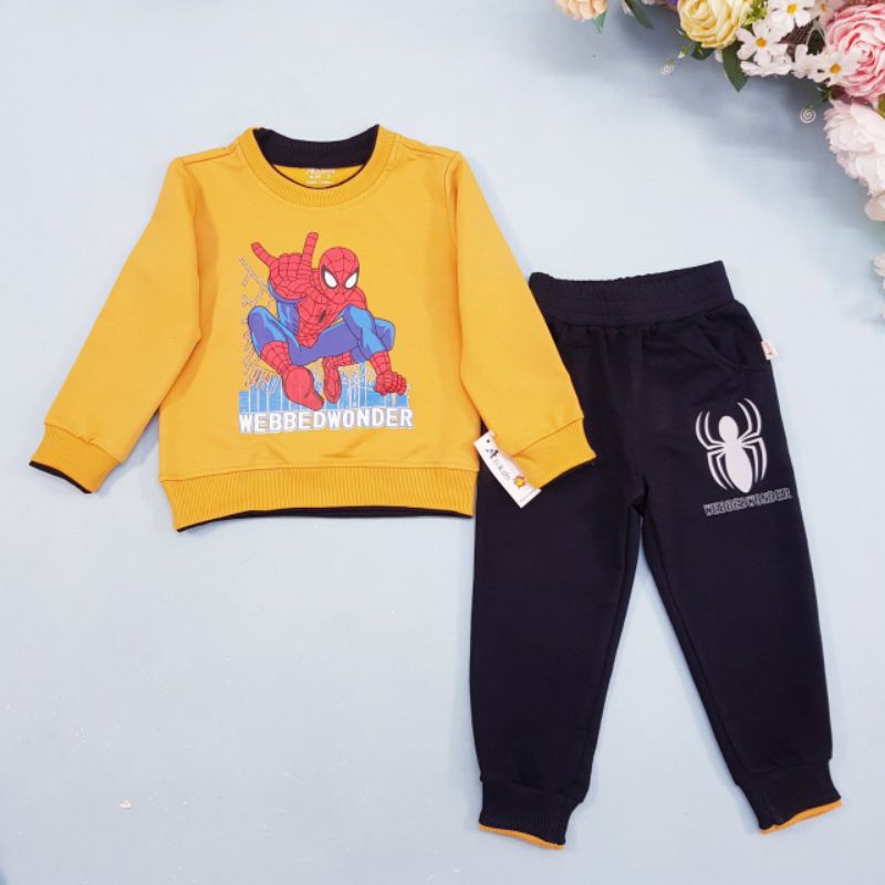 bộ hình siêu nhân bé trai chị Lan hang