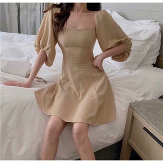 Đầm uzzlang Cổ Vuông