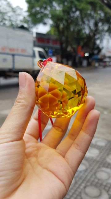 QUẢ CẦU TREO PHONG THỦY PHA LÊ PHONG THỦY ĐA GIÁC VÀNG - CẦU PHONG THỦY 6CM CÓ DÂY TÂM KẾT