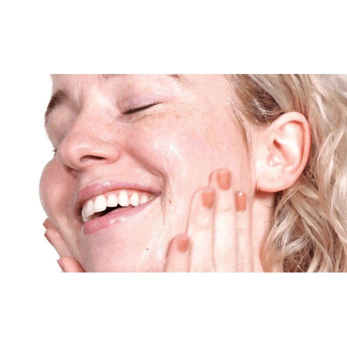 Sữa rửa mặt làm sạch và dưỡng sáng da Fulvic Acid Brightening Cleanser The Inkey List (Bill Mỹ) | BigBuy360 - bigbuy360.vn