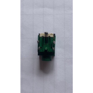 rắc tai nghe 3.5mm nhật