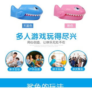 Đồ Chơi Cá Mập Cắn Ngón Tay Phát Sáng