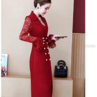 ĐẦM ÔM CỔ VEST TAY LOE PHỐI NÚT