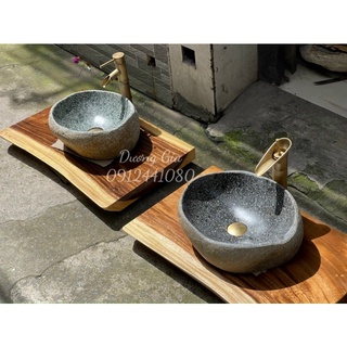 Lavabo đá cuội cổ điển