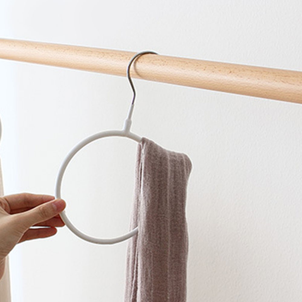 Móc tròn treo khăn và cà vạt đa năng