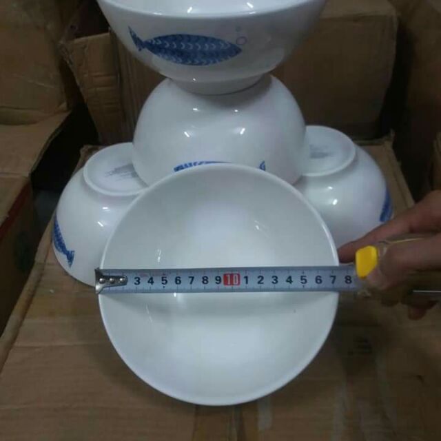 Tô sứ 16cm.