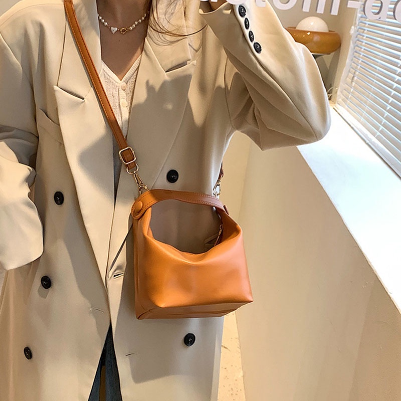 Túi Đeo Chéo Nhỏ Nhắn Dễ Phối Đồ Thời Trang Cho Nữ